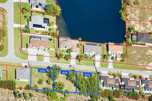 2118 4th ST CAPE CORAL, FL 33991