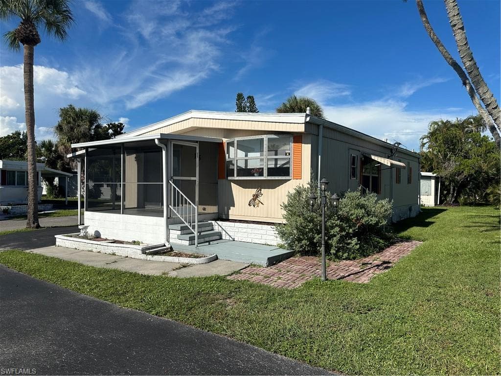 1100 University PKWY 15 SARASOTA, FL 34234