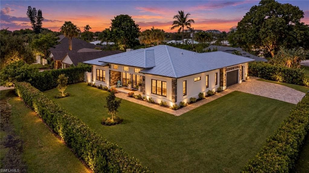 167 Burning Tree DR NAPLES, FL 34105