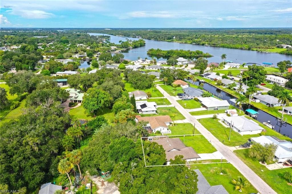 14949 Randolph DR FORT MYERS, FL 33905