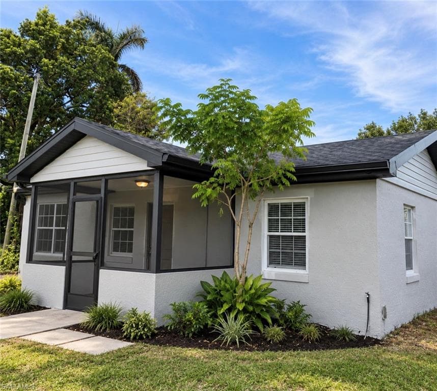 1140 4th WAY NORTH FORT MYERS, FL 33903