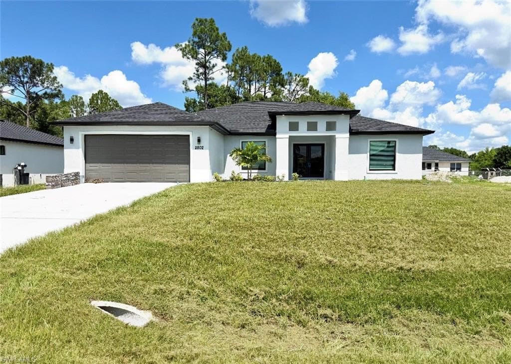 2802 10th ST W LEHIGH ACRES, FL 33971