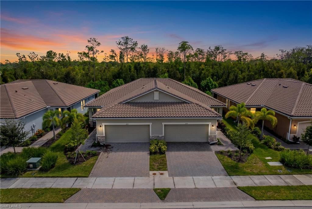 10295 Bonavie Cove DR FORT MYERS, FL 33966