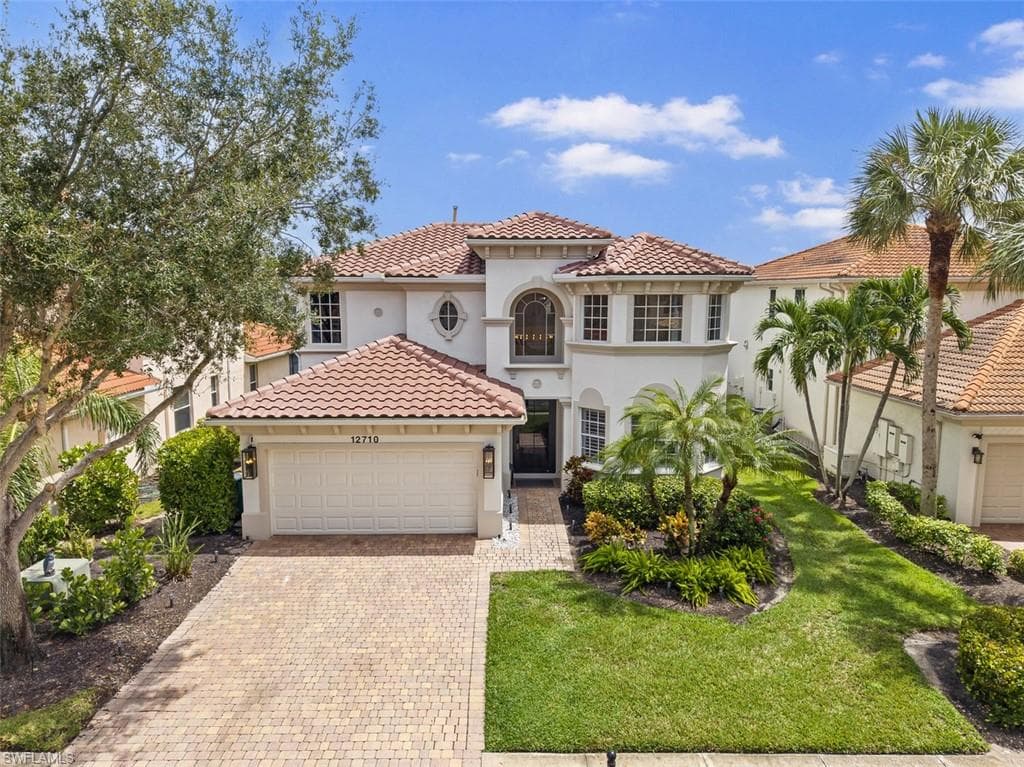 12710 Aviano DR NAPLES, FL 34105