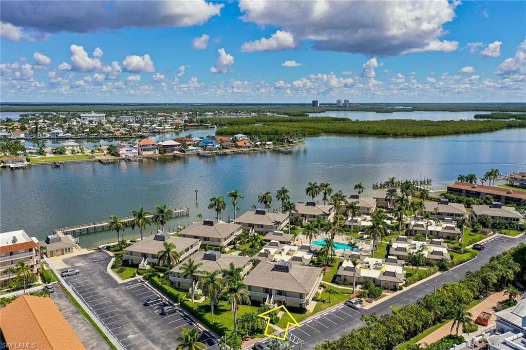 1215 Edington PL M2 MARCO ISLAND, FL 34145
