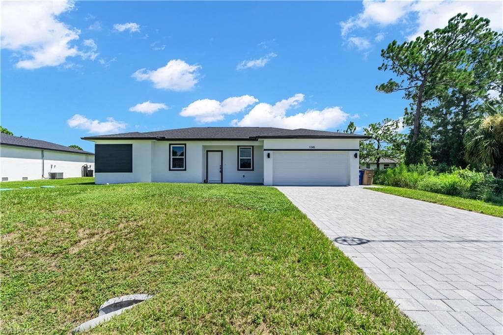 1045 Norfolk AVE S LEHIGH ACRES, FL 33974