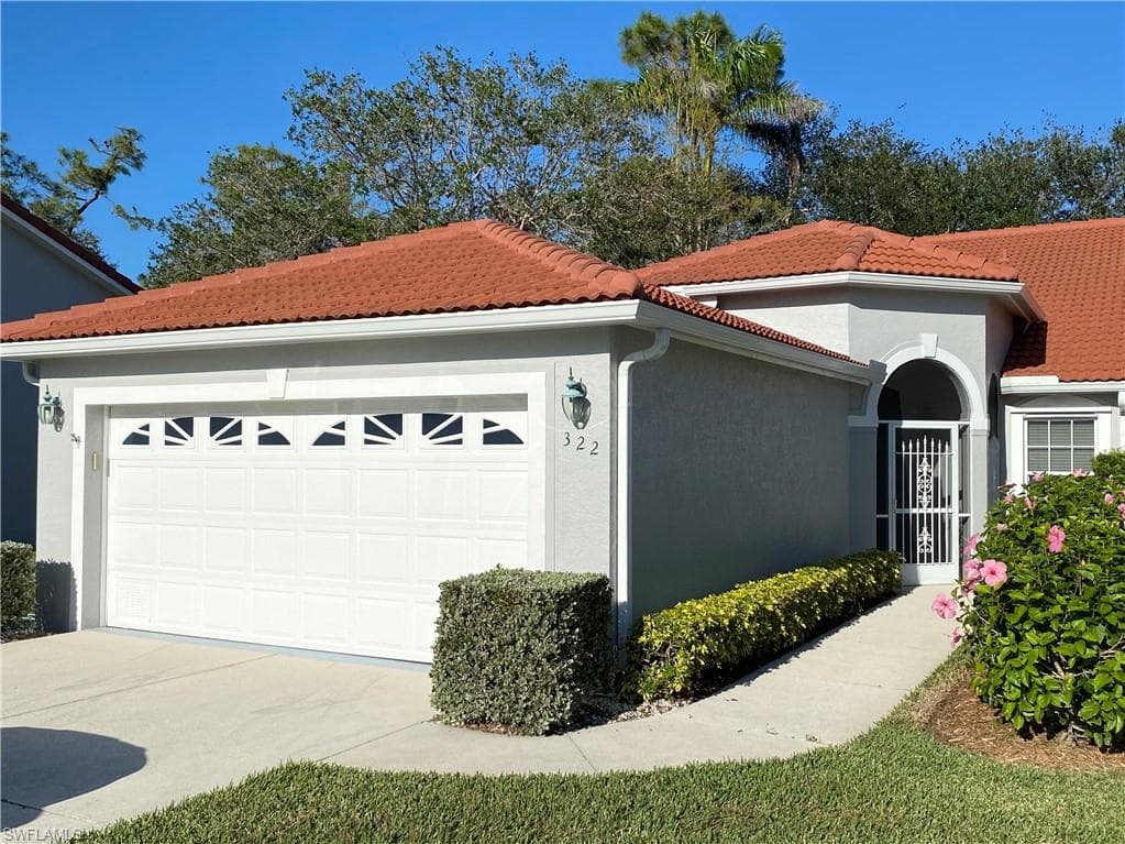 322 Melrose PL 31 NAPLES, FL 34104