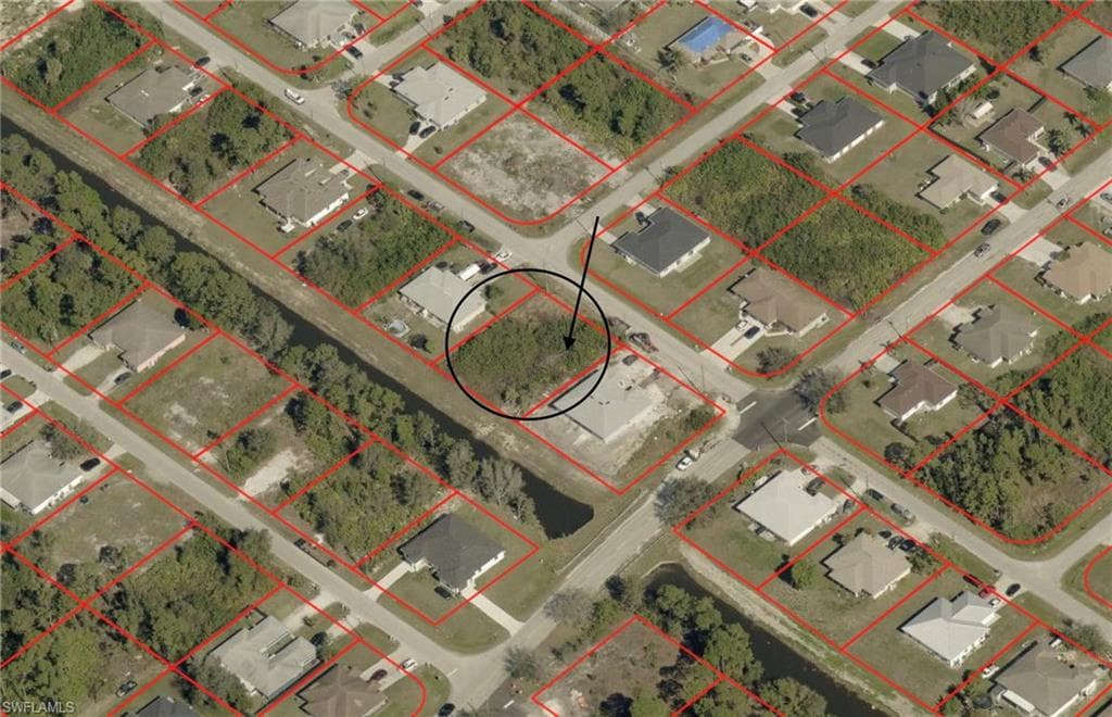 4859 28th ST SW LEHIGH ACRES, FL 33973