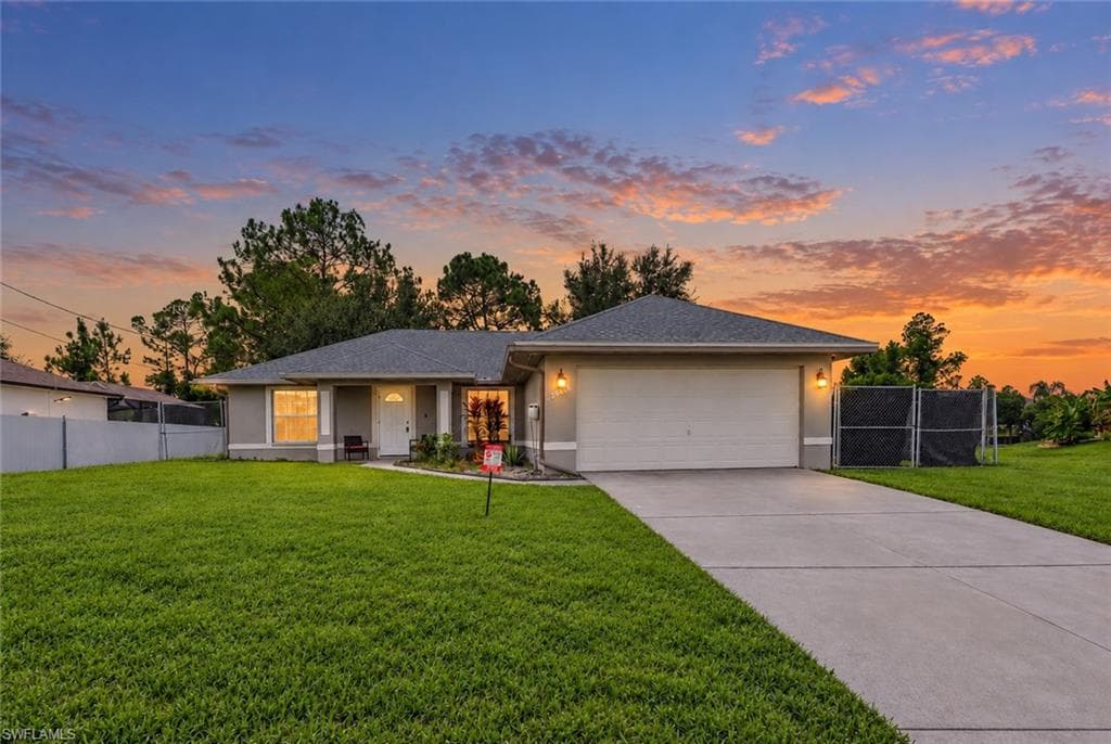 3019 34th ST SW LEHIGH ACRES, FL 33976