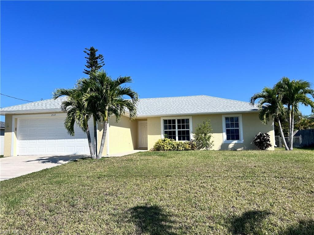 217 SW 13th TER CAPE CORAL, FL 33991
