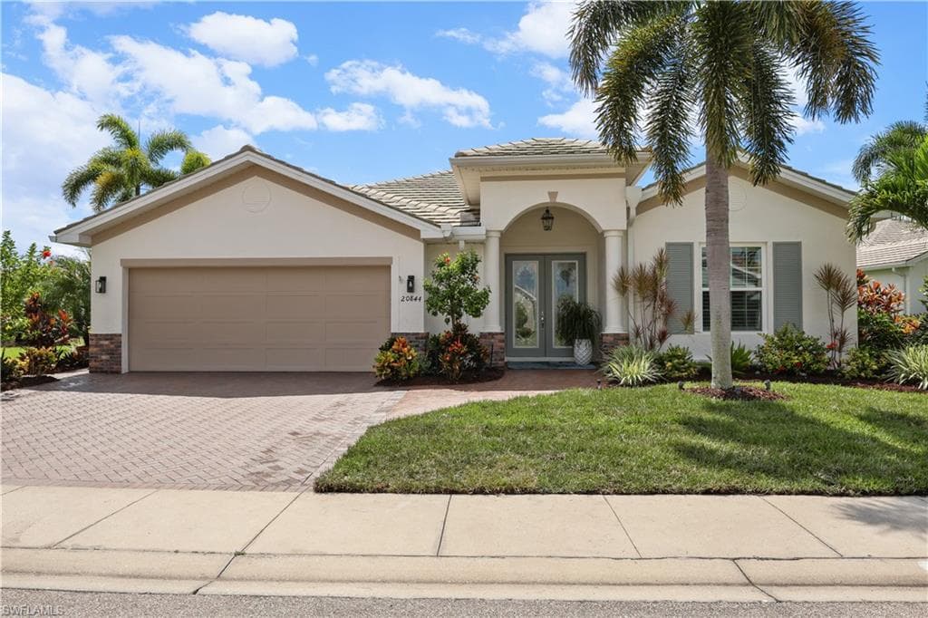 20844 Castle Pines CT NORTH FORT MYERS, FL 33917