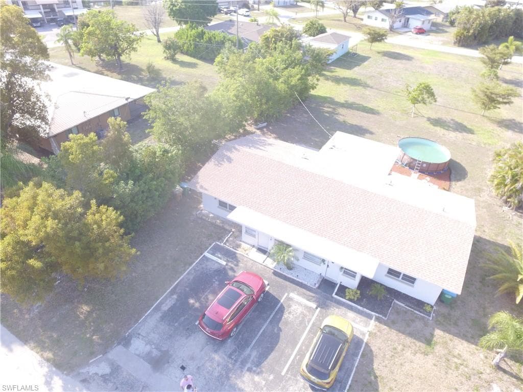 317 Tarpon DR CAPE CORAL, FL 33904