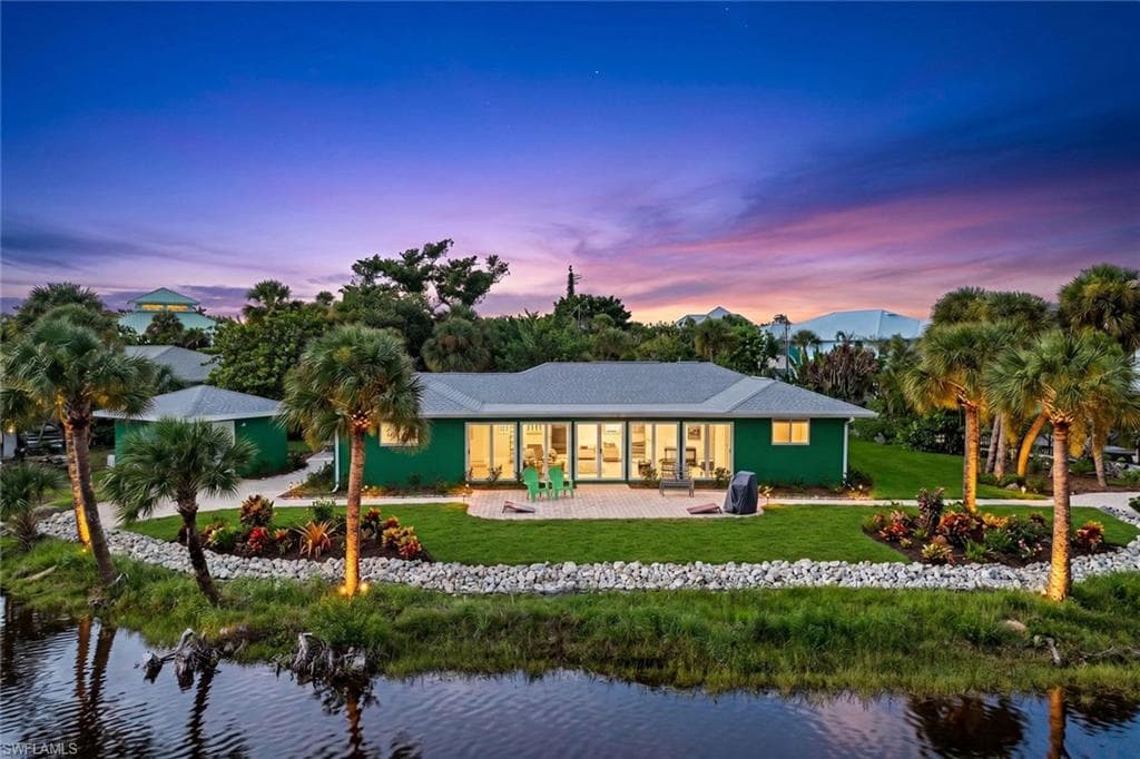 969 Fish Crow RD SANIBEL, FL 33957