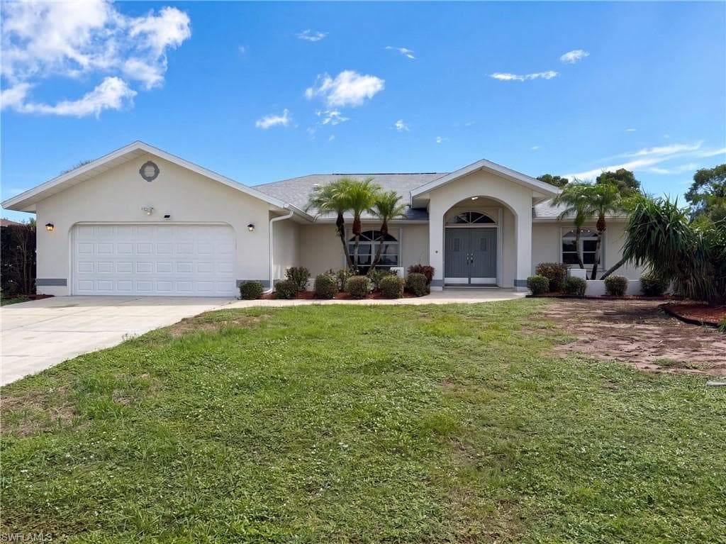7 Bunker RD ROTONDA WEST, FL 33947