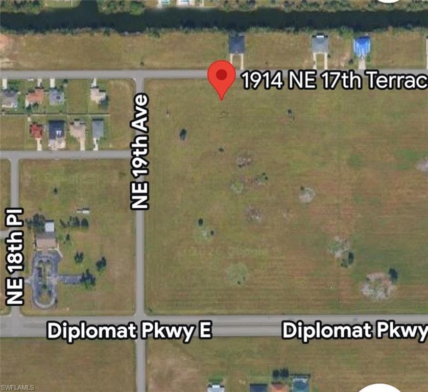 1914 NE 17th TER CAPE CORAL, FL 33909