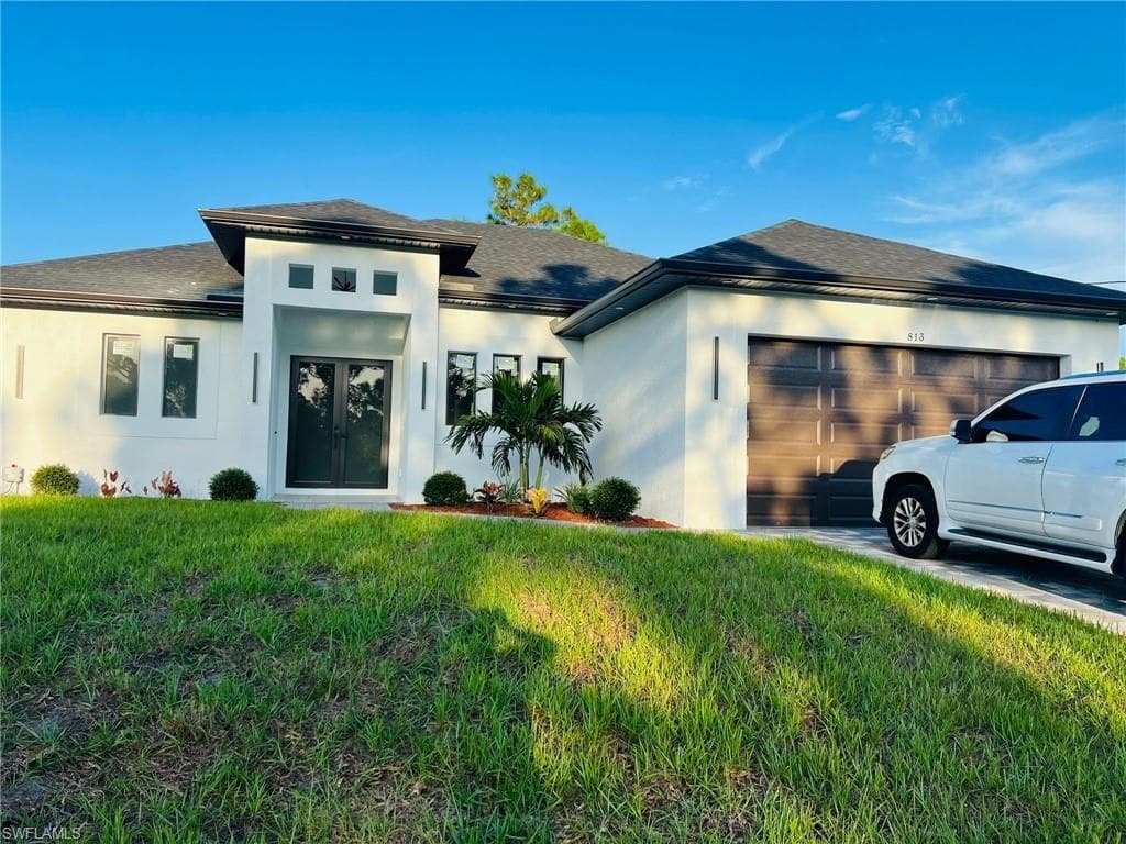 813 Aiken AVE LEHIGH ACRES, FL 33974