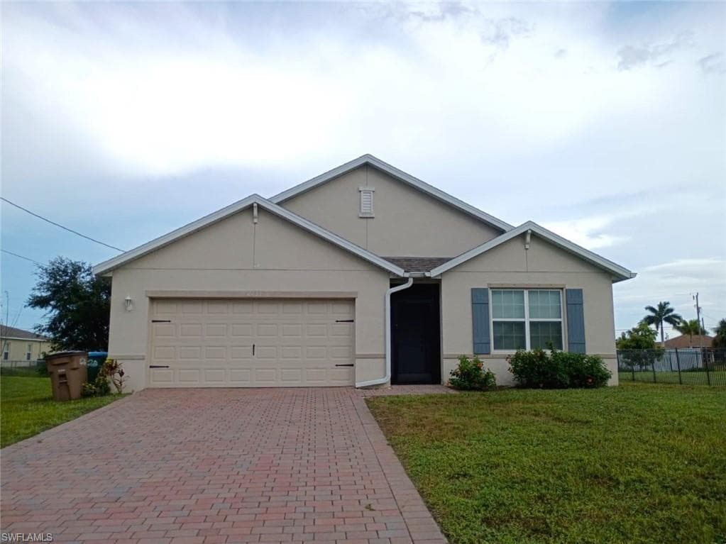 2833 20th AVE CAPE CORAL, FL 33993