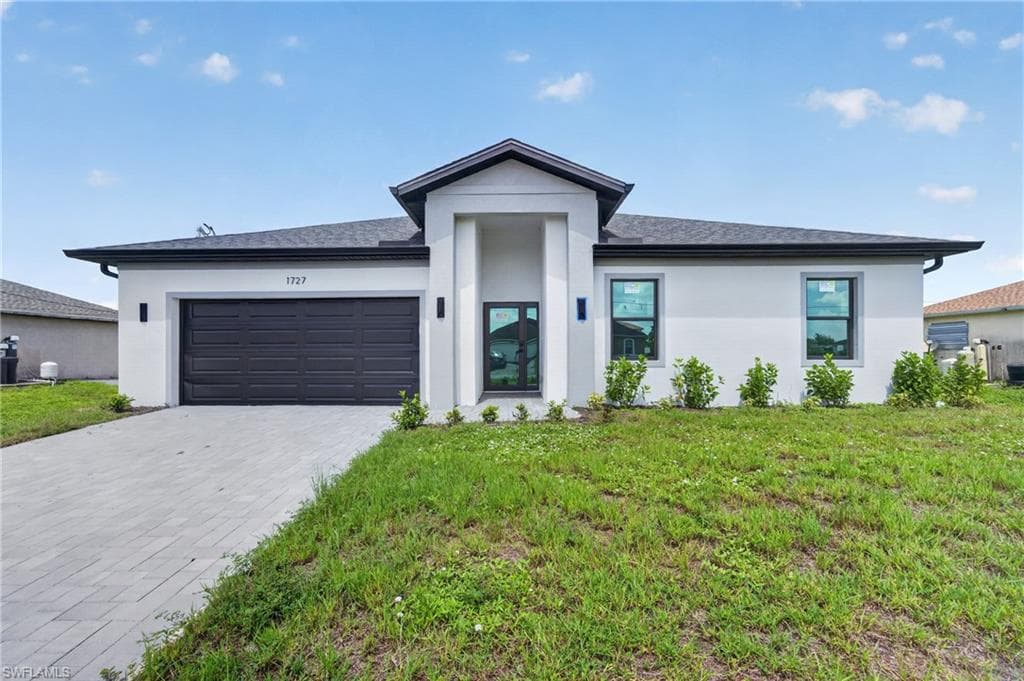 1727 NE 12th TER CAPE CORAL, FL 33909
