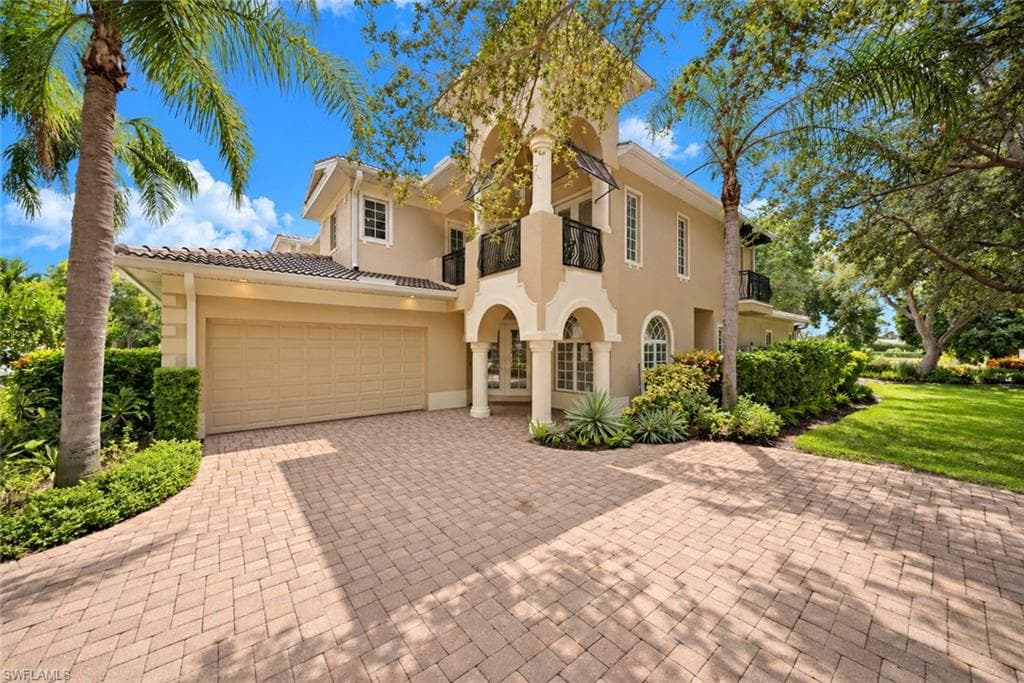 4840 Boulevard CT NAPLES, FL 34103