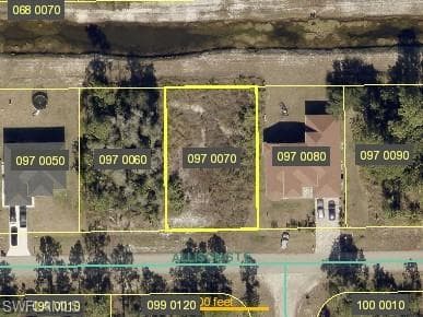 625 Allison ST E LEHIGH ACRES, FL 33974