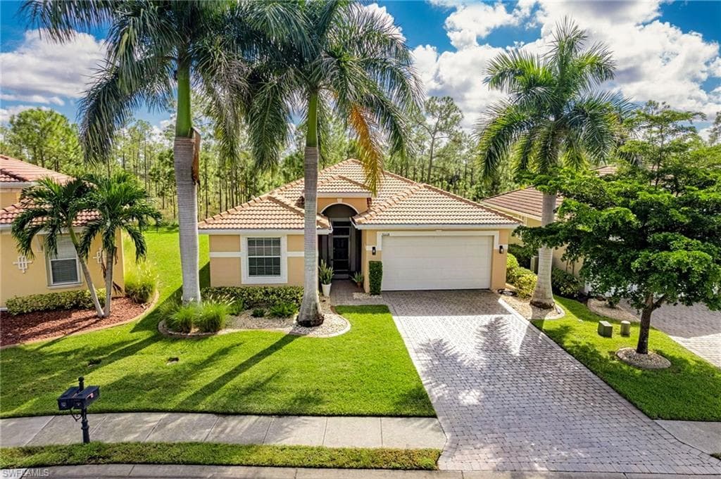 20608 Long Pond RD NORTH FORT MYERS, FL 33917