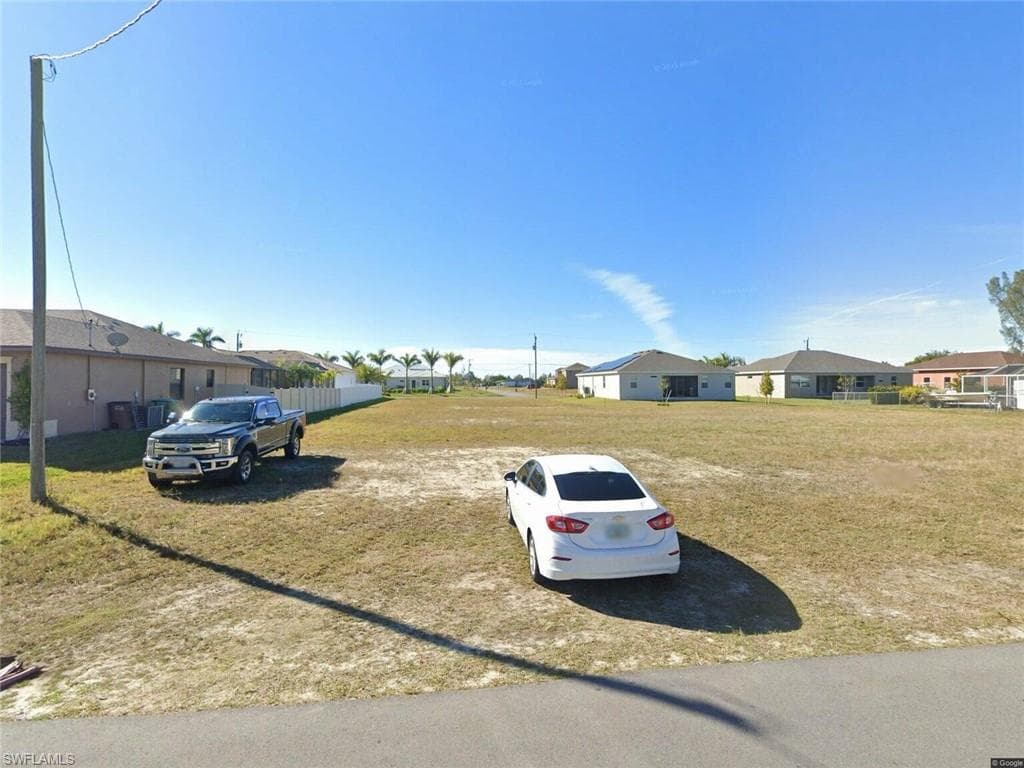 18 NW 35th PL CAPE CORAL, FL 33993
