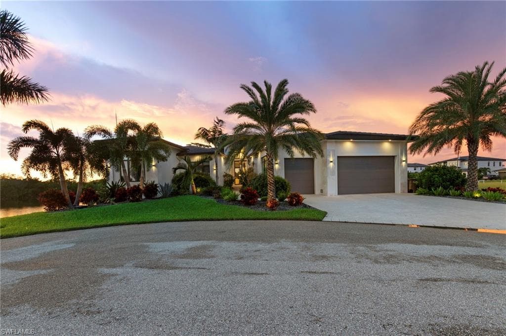 2939 SW 28th LN CAPE CORAL, FL 33914
