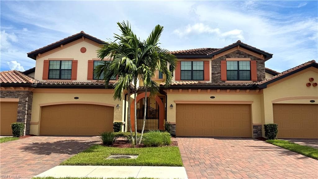 17321 Cherrywood CT 8203 BONITA SPRINGS, FL 34135