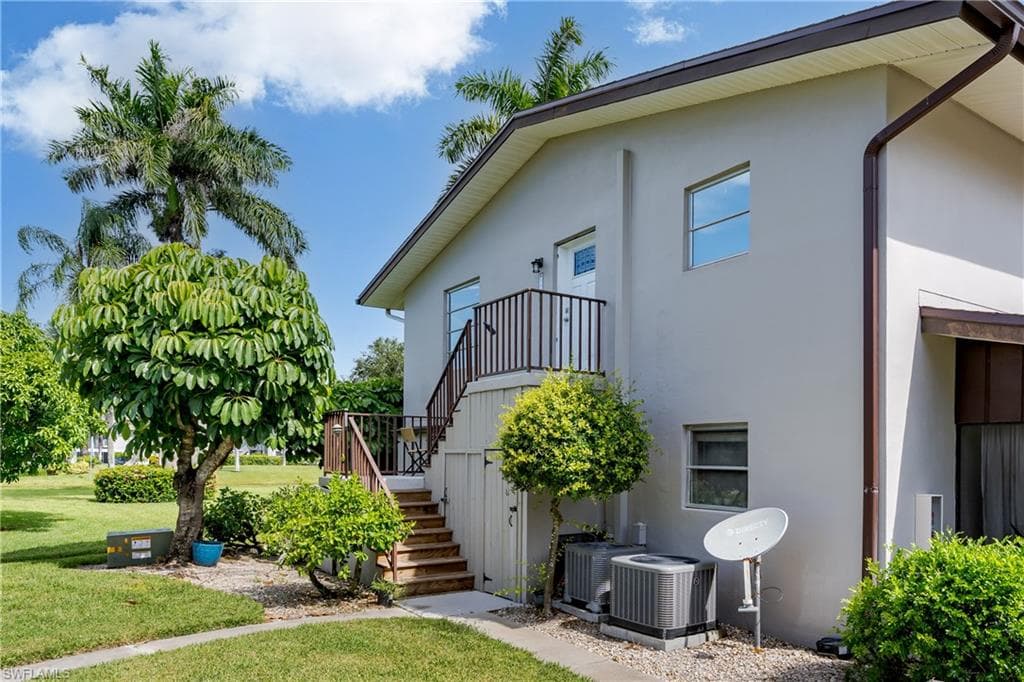 180 Cypress WAY E B212 NAPLES, FL 34110