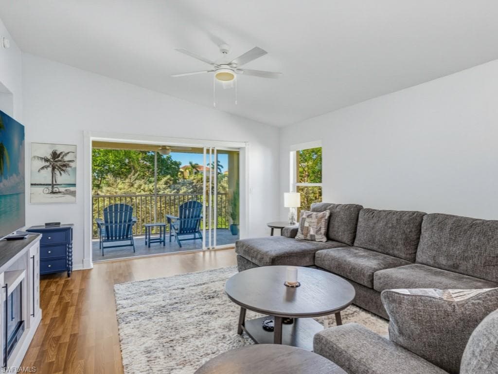 1378 Mainsail DR 1721 NAPLES, FL 34114