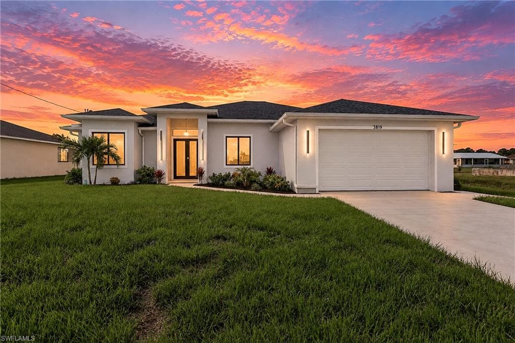 3819 34th ST SW LEHIGH ACRES, FL 33976