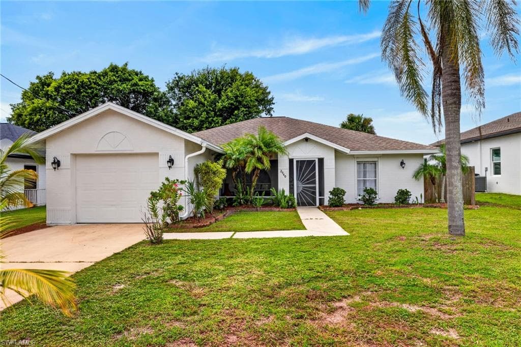 2940 Dunbar AVE FORT MYERS, FL 33916