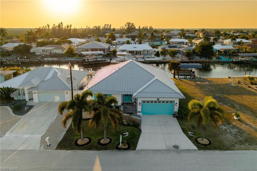 12249 Moon Shell DR MATLACHA ISLES, FL 33991