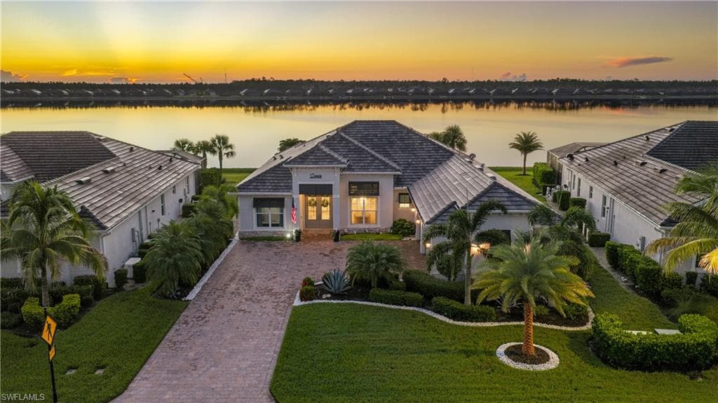 14618 Blue Bay CIR FORT MYERS, FL 33913