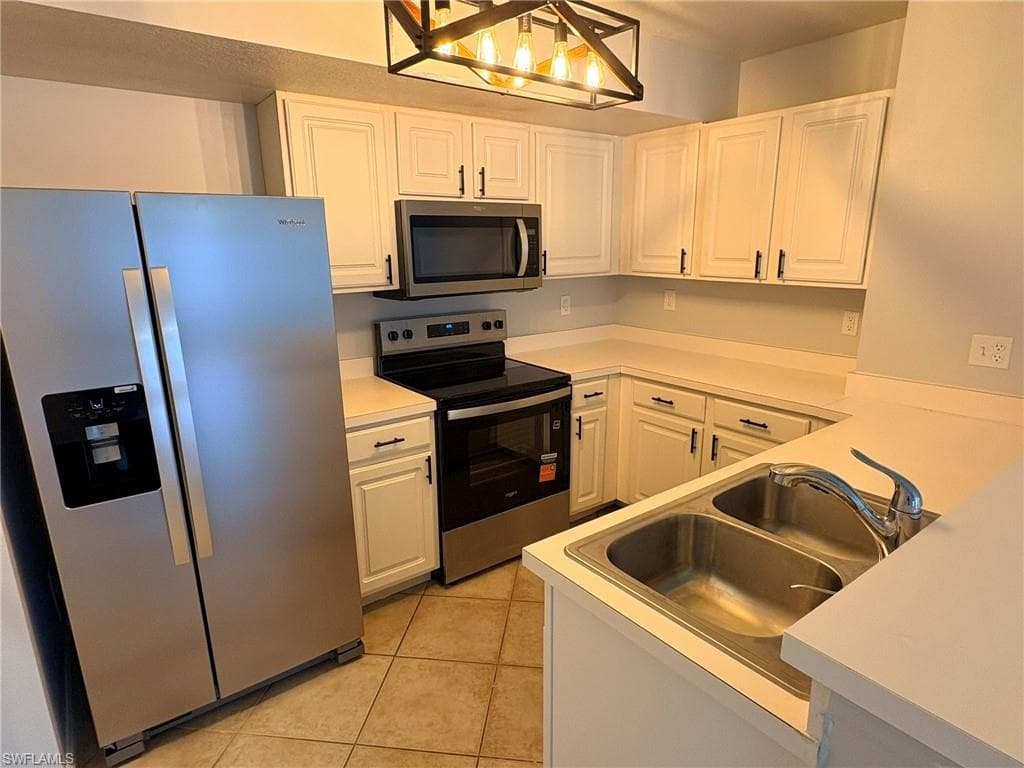 4109 Residence DR 506 FORT MYERS, FL 33901