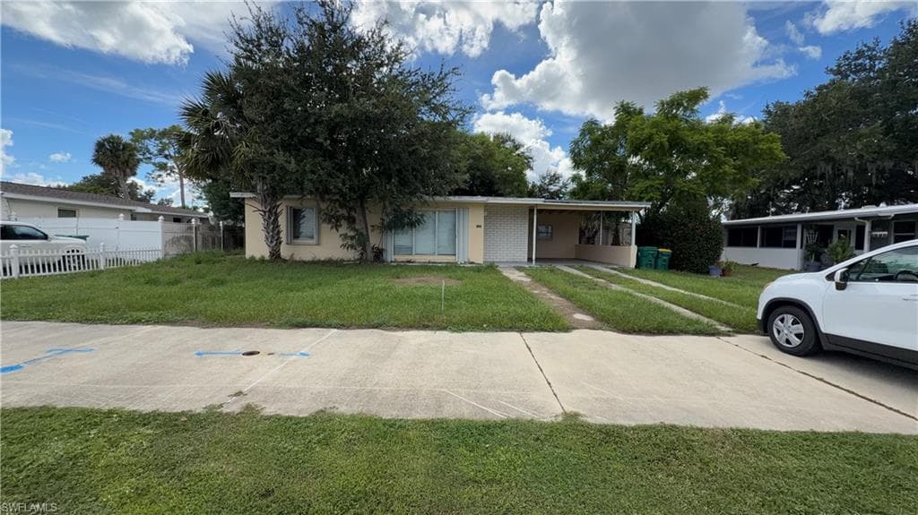 2305 Elkcam BLVD PORT CHARLOTTE, FL 33952