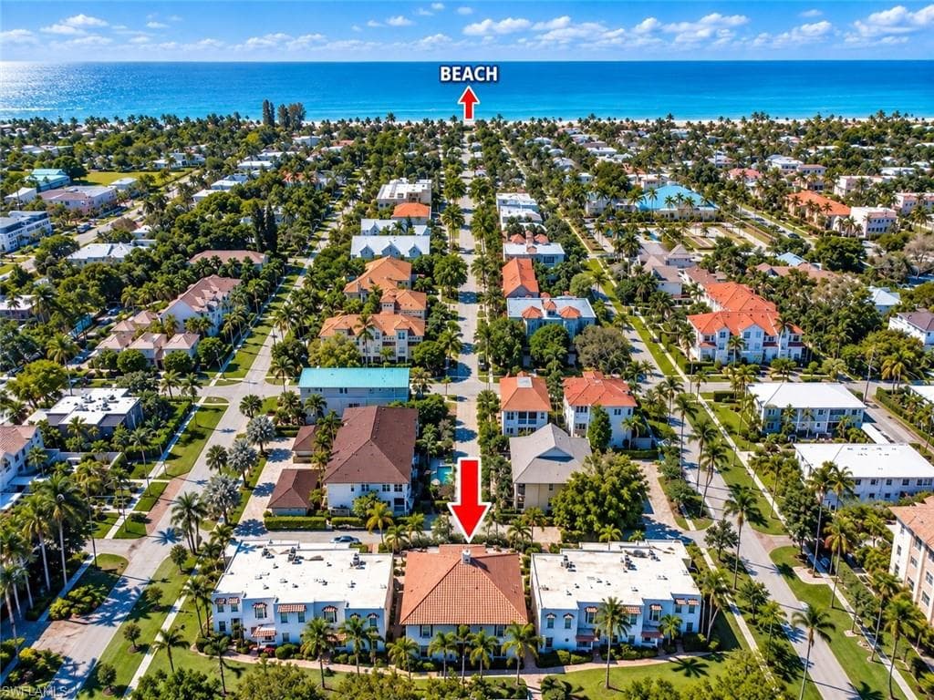 1050 6th ST S 1050 NAPLES, FL 34102