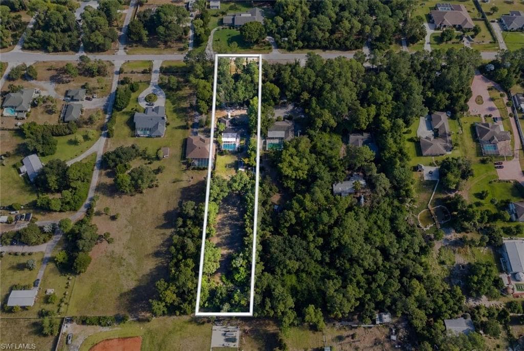 6200 Sea Grass LN NAPLES, FL 34116