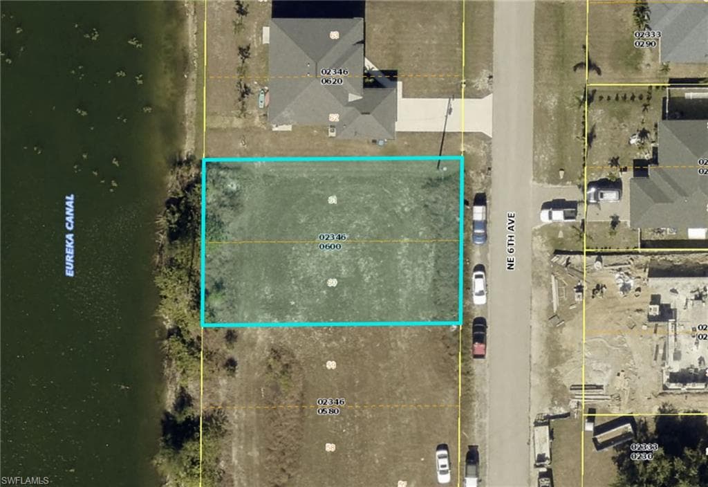 3024 NE 6th AVE CAPE CORAL, FL 33909