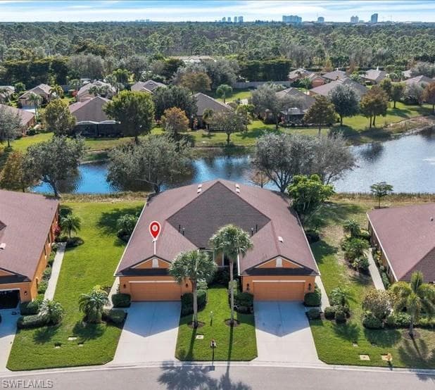 3725 Pino Vista WAY ESTERO, FL 33928