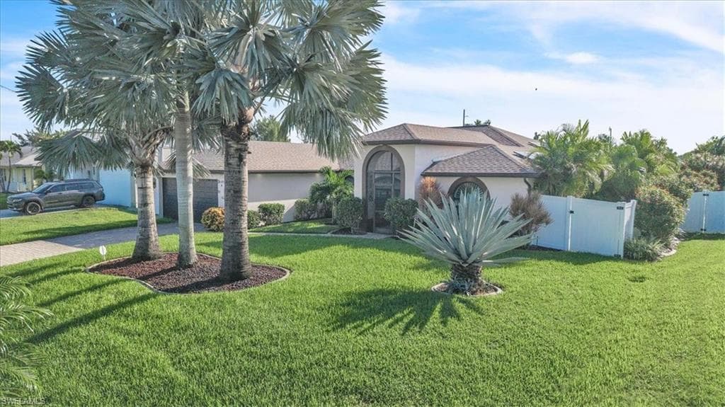 1021 NW 25th AVE CAPE CORAL, FL 33993