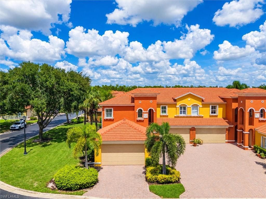 7001 Bergamo WAY 201 FORT MYERS, FL 33966