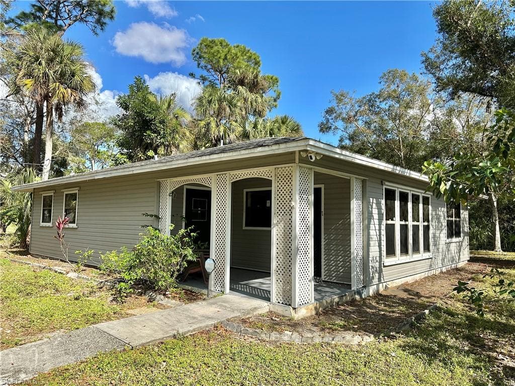 10963 Ruden RD NORTH FORT MYERS, FL 33917