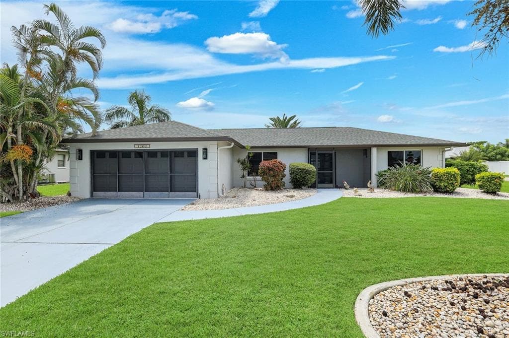 1202 SE 14th TER CAPE CORAL, FL 33990