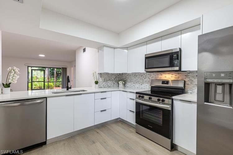 1765 Courtyard WAY 103 NAPLES, FL 34112