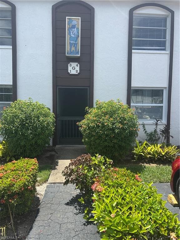 2828 JACKSON ST N G4 FORT MYERS, FL 33901