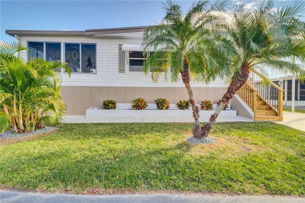 227 Tangerine DR FORT MYERS, FL 33905