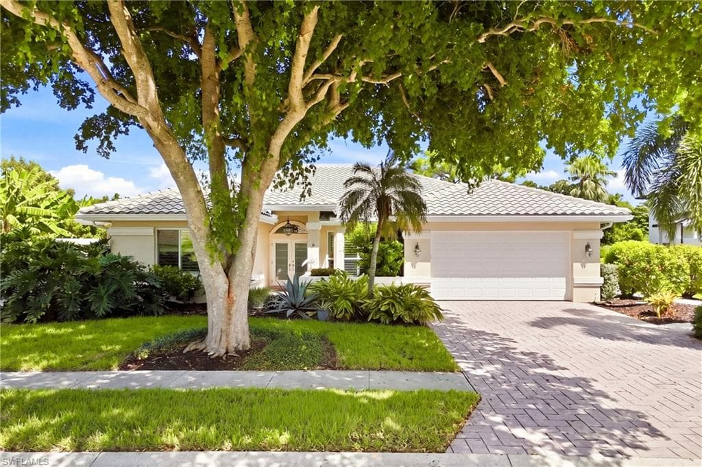 40 Timberland CIR N FORT MYERS, FL 33919
