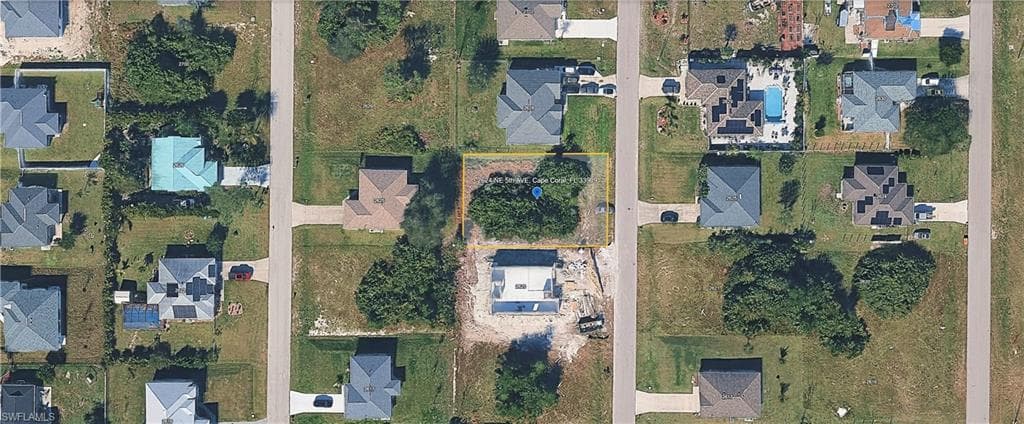 2624 NE 5th AVE CAPE CORAL, FL 33909