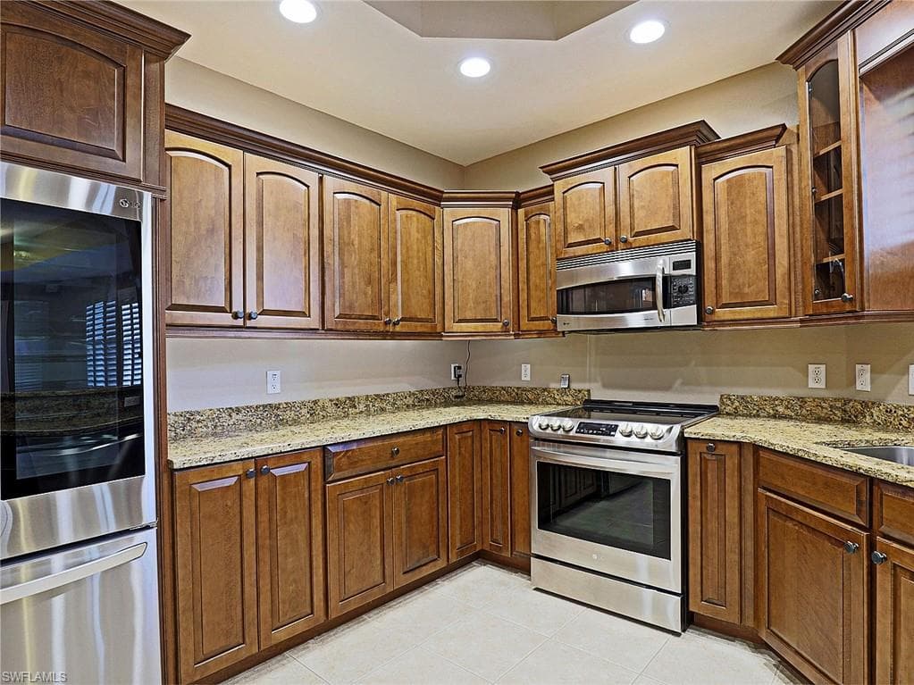 9836 Catena WAY 101 FORT MYERS, FL 33908